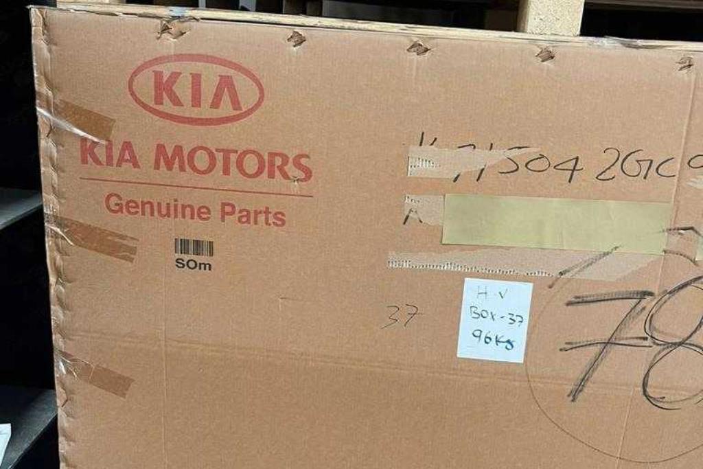 BRAND NEW Kia and Hyundai spare parts